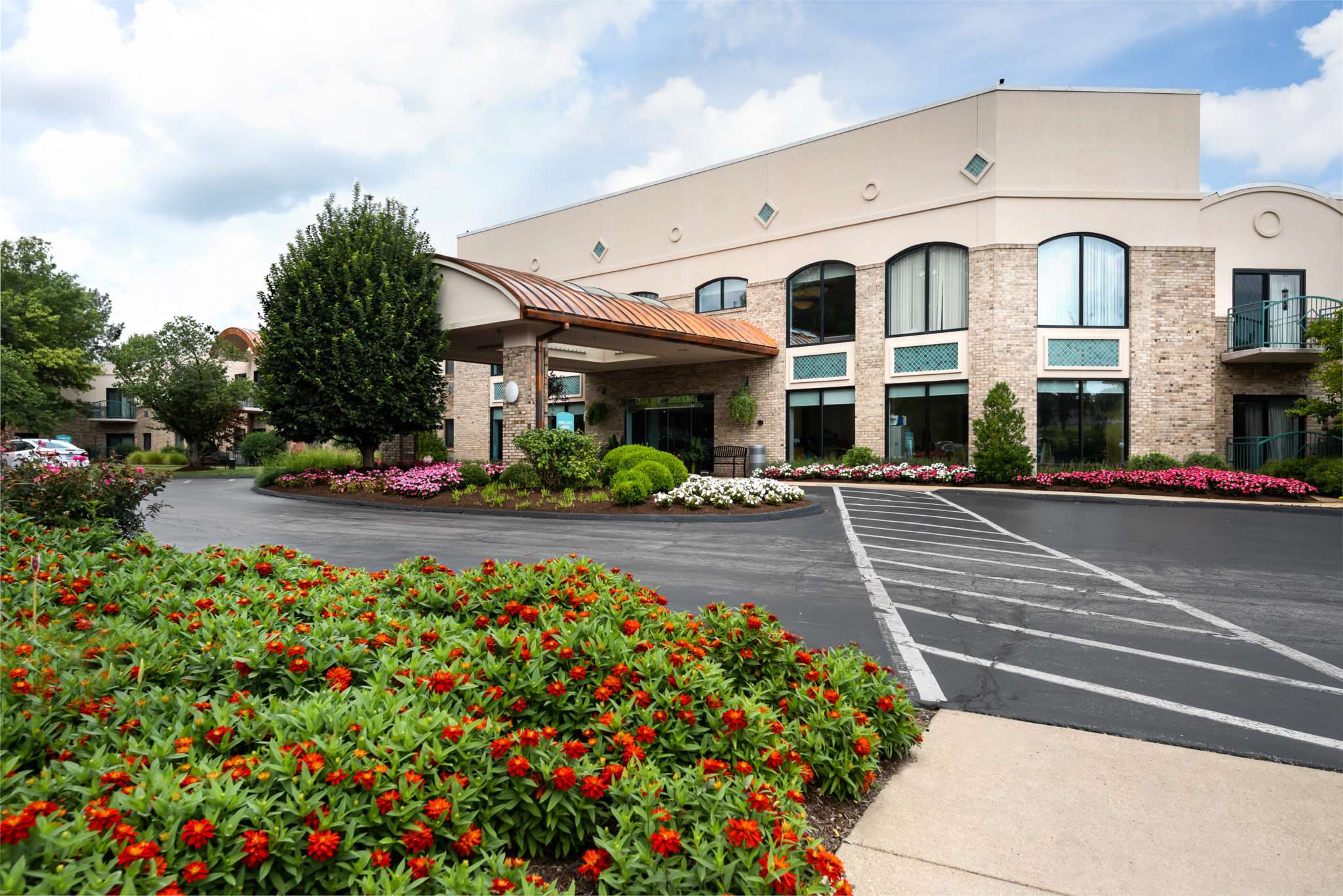 Delmar Gardens of Meramec Valley Fenton Mo: Senior Living Oasis