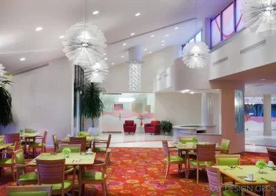 Delmar Gardens of Chesterfield lobby and dining area