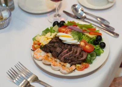 Food served at the Garden Villas of Lenexa