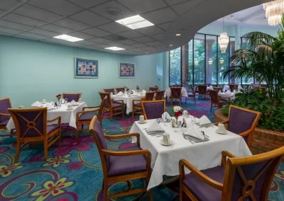 Delmar Gardens of Smyrna dining room